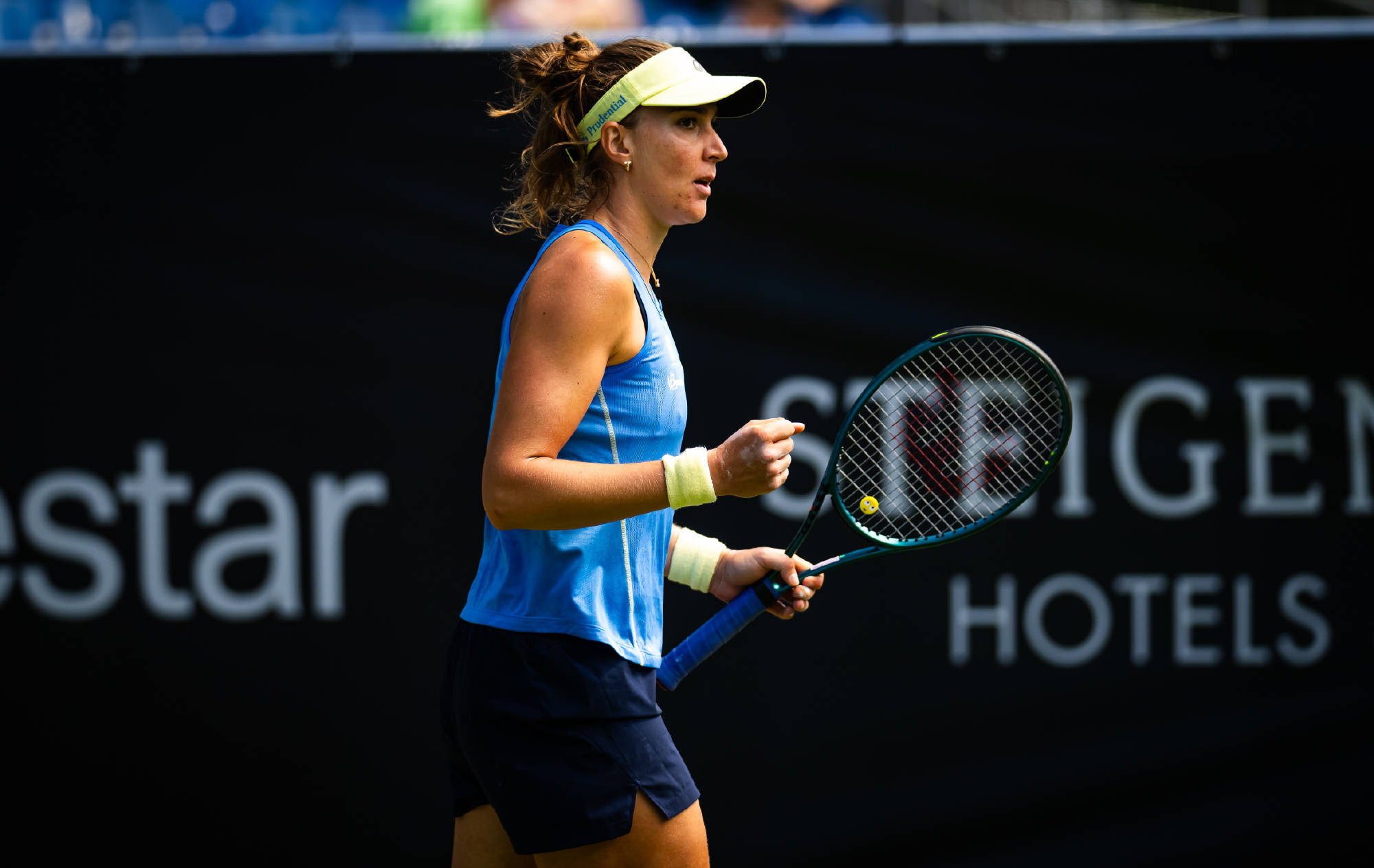 爱游戏手游包含阿扎伦卡在利物浦比赛中锐不可当，重要助攻引发热议！的词条