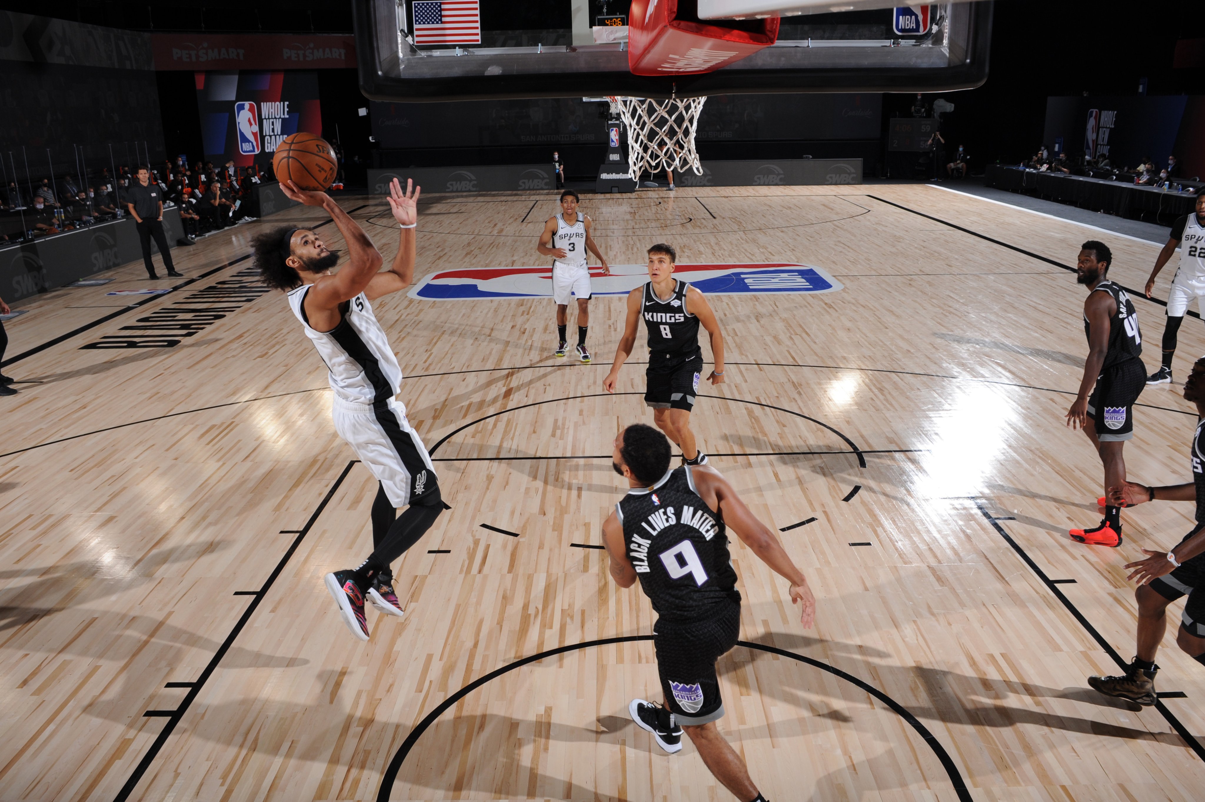 爱游戏下载平台关于赛地聚焦——意大利杯今晨热度飙升，萨克拉门托国王状态回暖，气氛紧张，心理建设被强调的信息